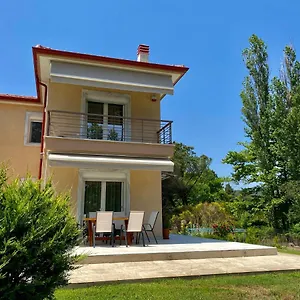 Casa Del Mare Case de vacanță