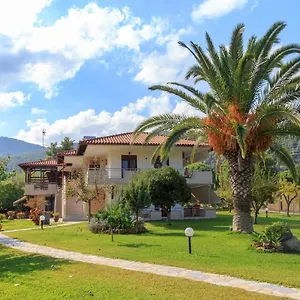 Maria - Pavlos And Apartament